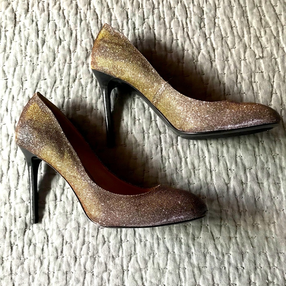 Multi-tone Sparkle Pumps